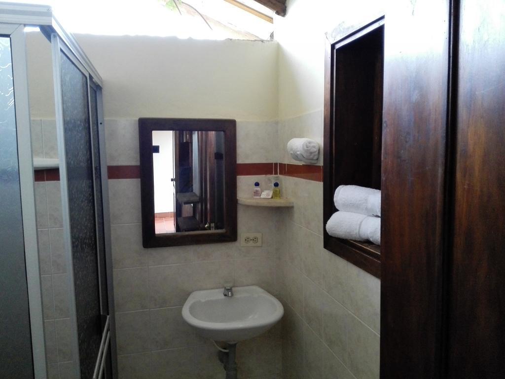 Hostal La Mansion De Virginia Barichara Exterior photo
